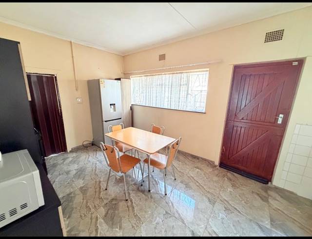 3 BEDROOM HOUSE FOR SALE IN VANDERBIJLPARK CW 4
